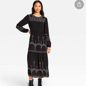 🌙 Knox Rose Embroidered Long Sleeve Dress 🌙